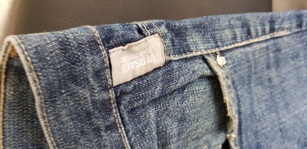 Versace  Jeans  1205